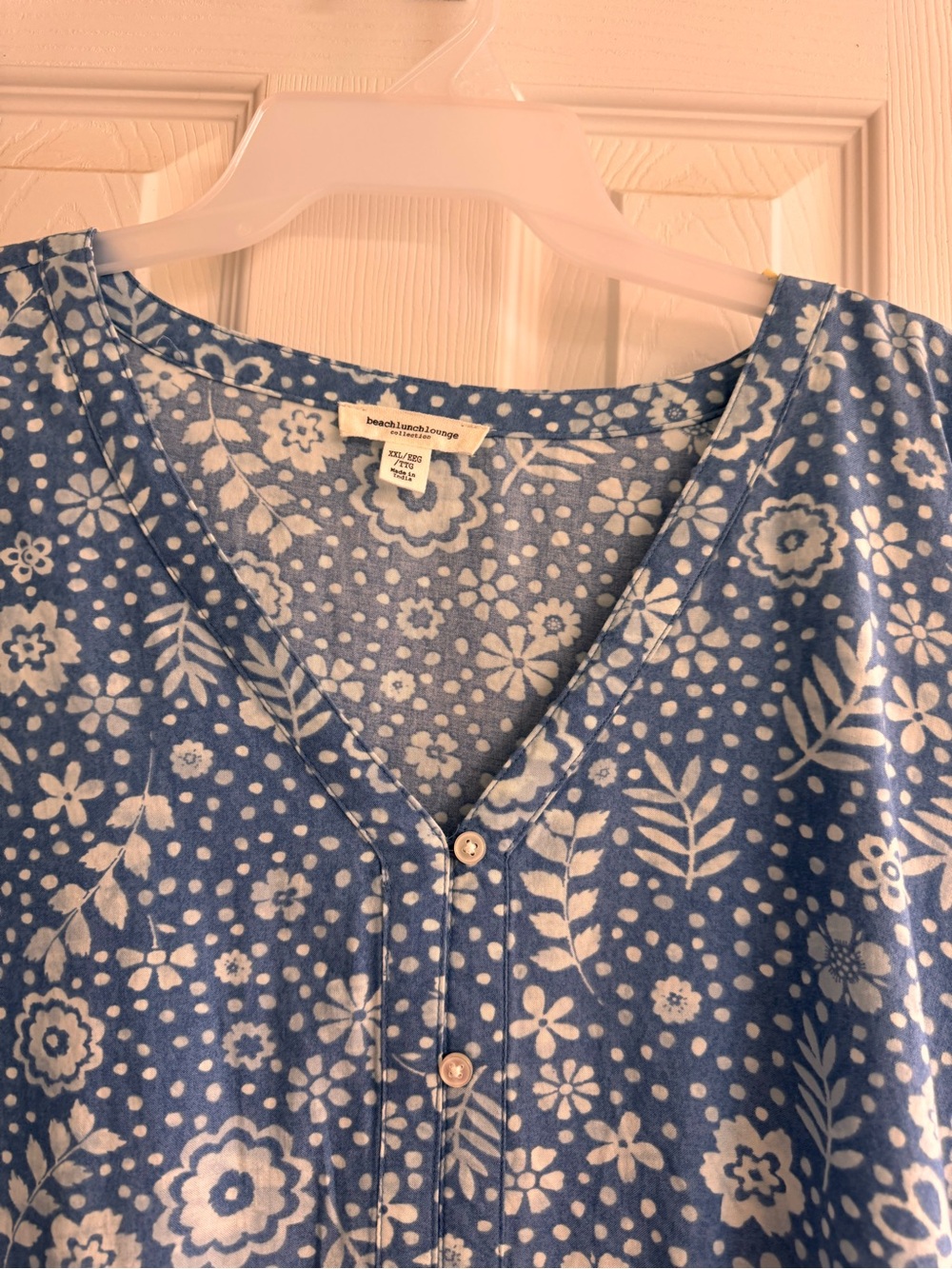 beachlunchlounge Blue and White Floral Tiered Midi Dress - Picture 6 of 9